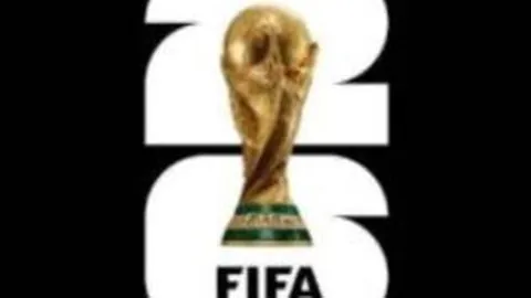 冯伯元坚定信念：我们正驶向胜利的航向